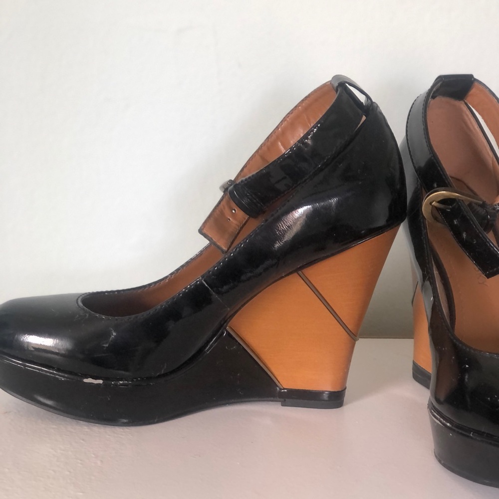 B Makowsky Patent & Wooden Wedges